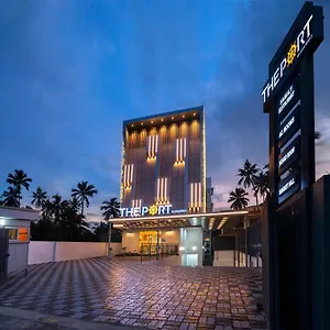 The Port By Jdaniels Hotel